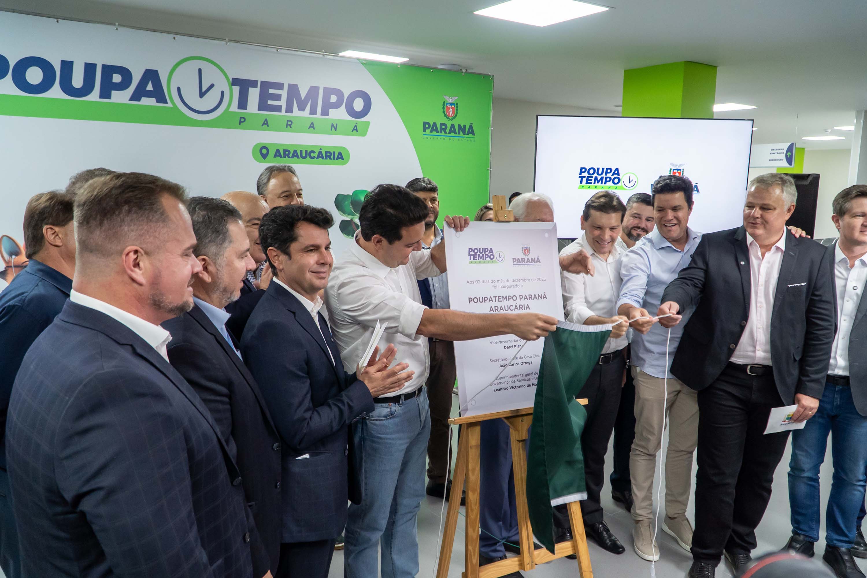 Primeira unidade de rua: governador inaugura Poupatempo de Araucária