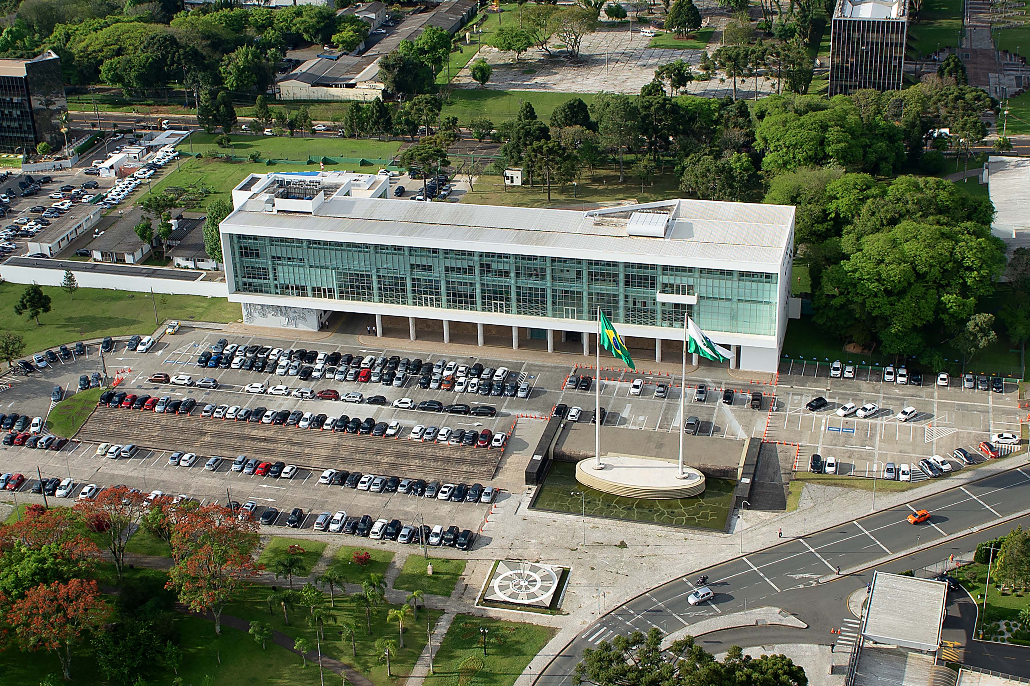 Paraná convoca 222 candidatos para Avaliação Médica em concurso público