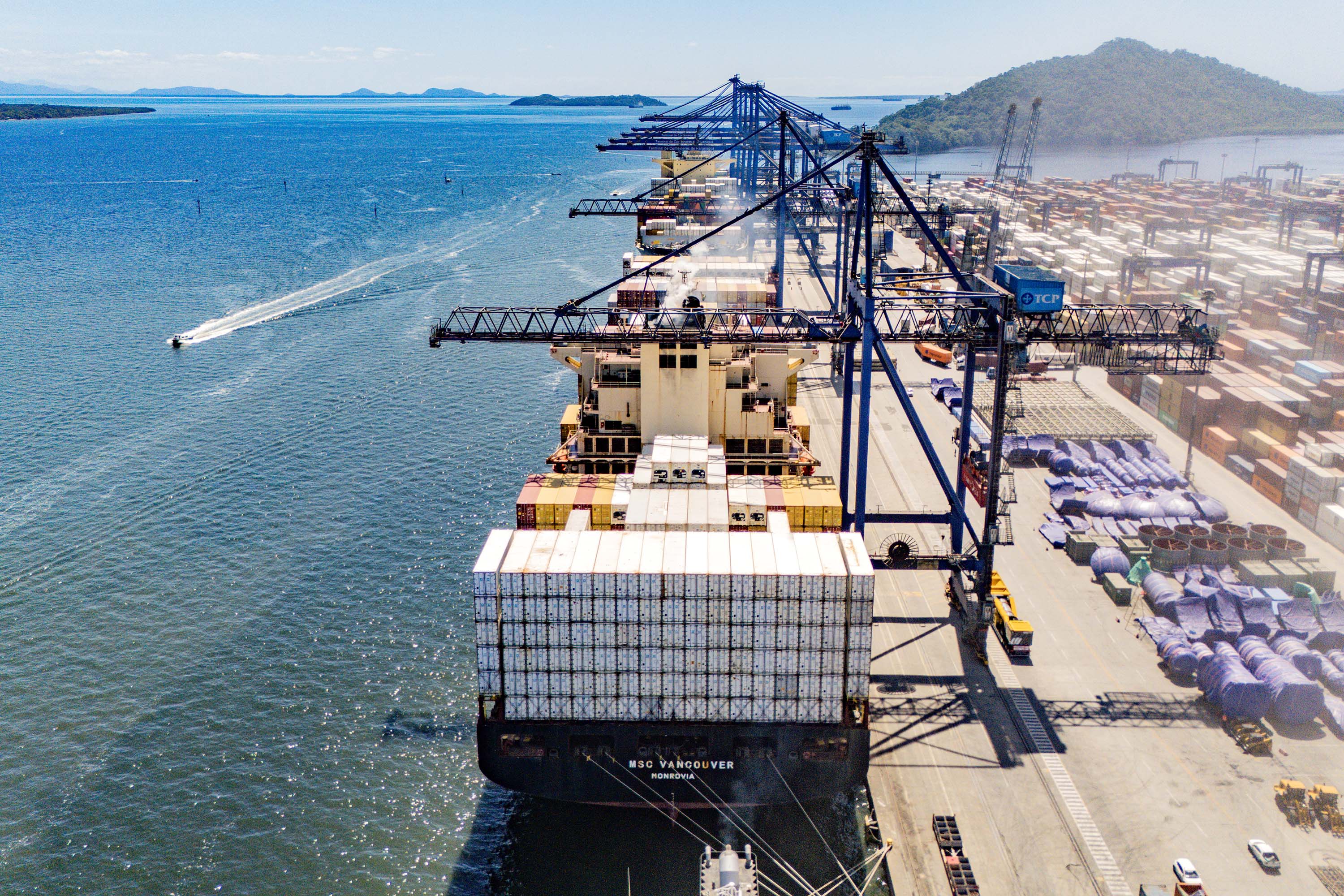 Portos do Paraná atinge 70 milhões de toneladas movimentadas em 2025, estabelecendo novo recorde