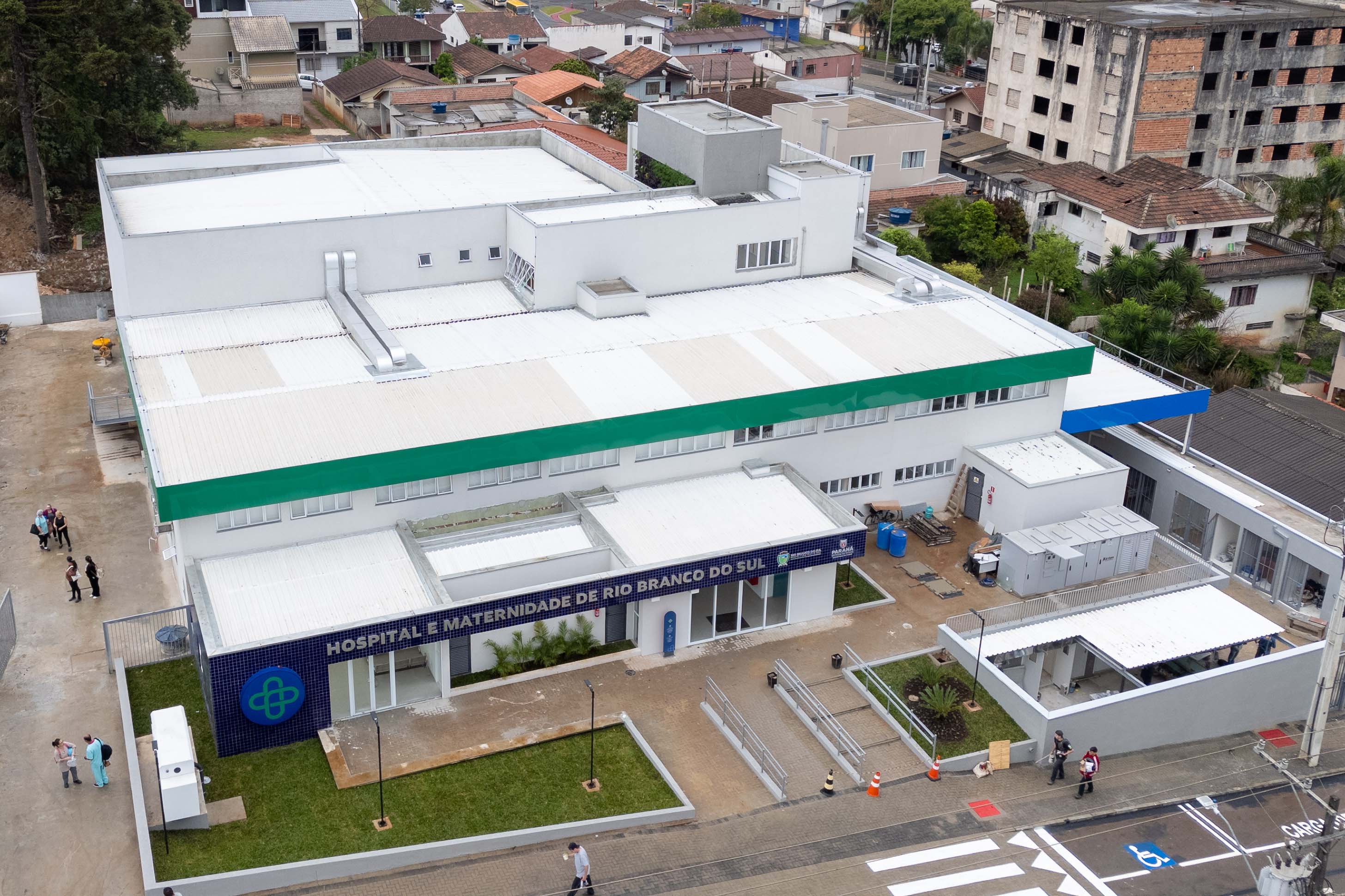 Investimentos em Saúde no Paraná Superam R$ 1,8 Bilhão com Mais de 1,6 Mil Obras em Andamento