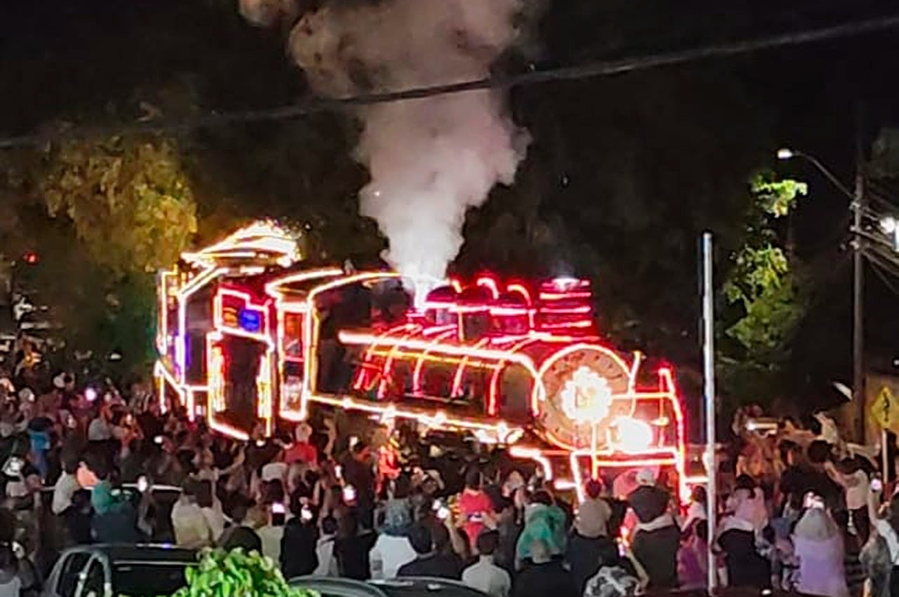 Maria Fumaça do Natal se despede de Curitiba nesta segunda